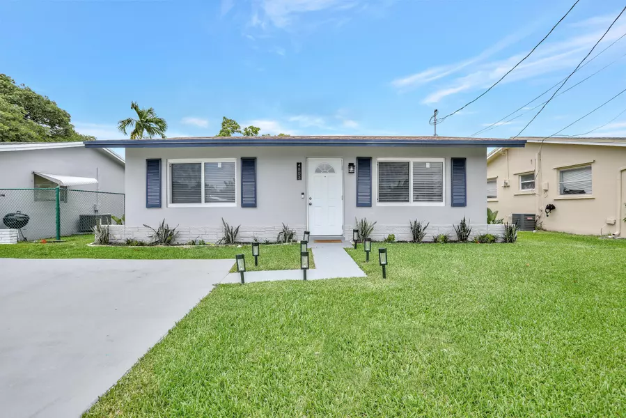 4803 NW 26th TER, Tamarac, FL 33309