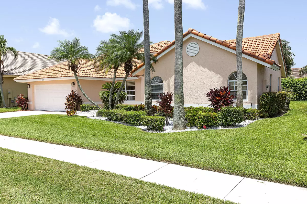 Boynton Beach, FL 33437,6155 Golf Villas DR