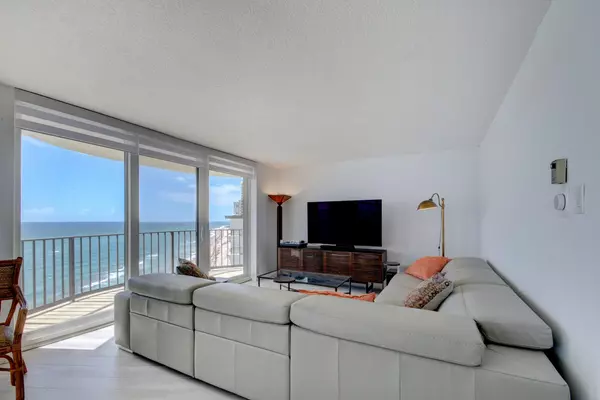 Singer Island, FL 33404,5420 N Ocean DR 902