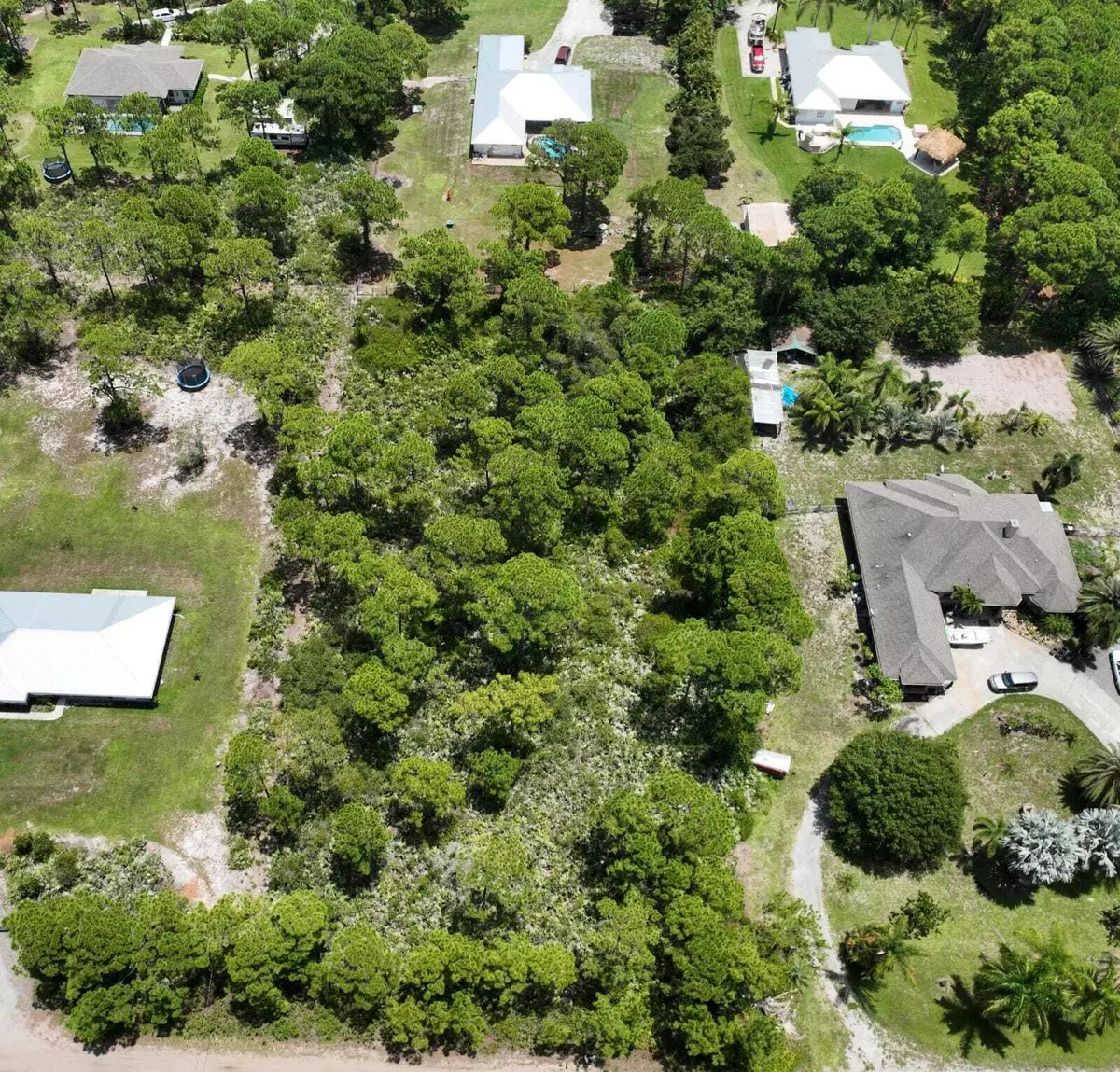 Fort Pierce, FL 34951,0 Tree Top TRL