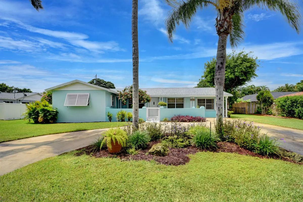 Lake Clarke Shores, FL 33406,1860 W Arabian RD