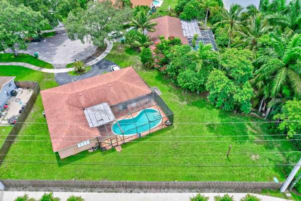 Cooper City, FL 33328,4956 SW 101st AVE