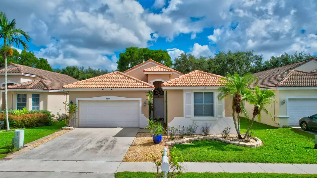 9577 Verona Lakes BLVD, Boynton Beach, FL 33472