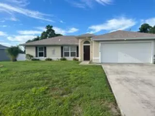 1026 SW Payne AVE, Port Saint Lucie, FL 34953