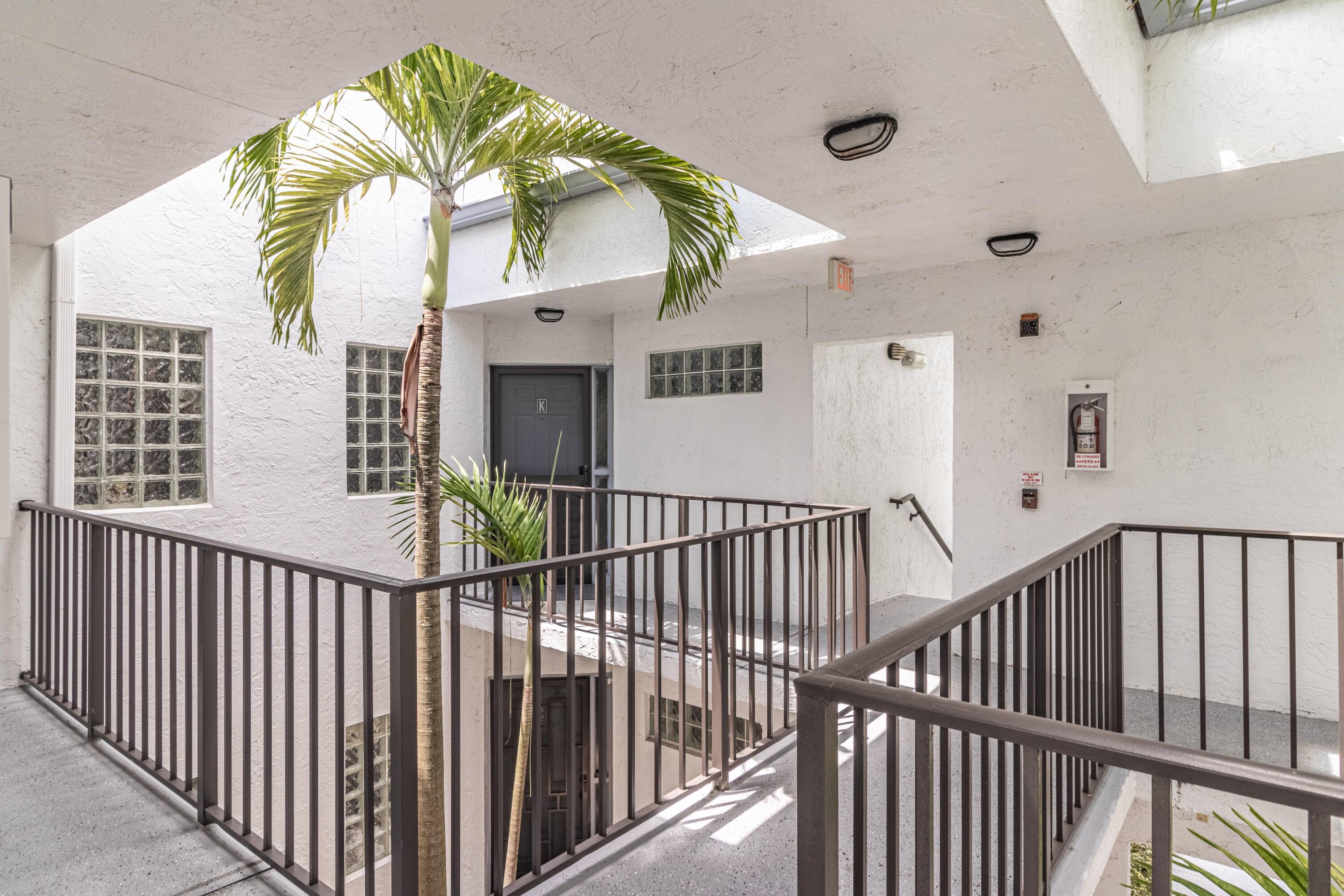 Boynton Beach, FL 33437,5475 Verona DR K