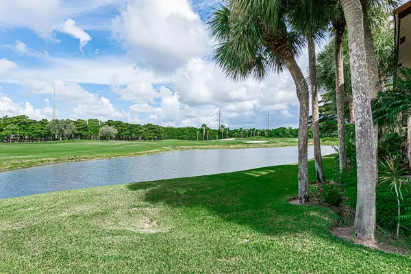 Boynton Beach, FL 33437,6406 Aspen Glen CIR 202