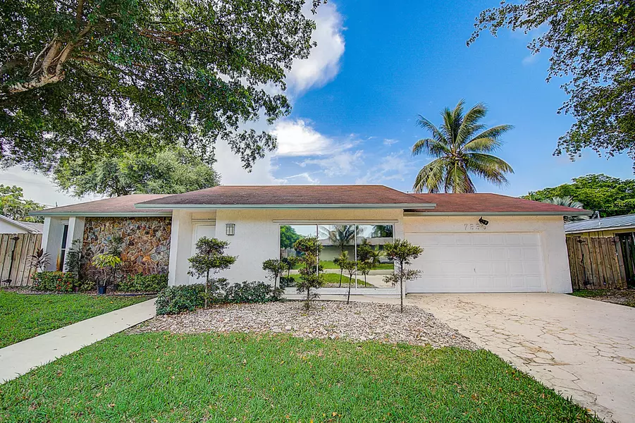 7550 SW 42nd PL, Davie, FL 33314