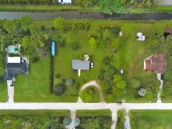 Loxahatchee, FL 33470,16113 E Downers DR