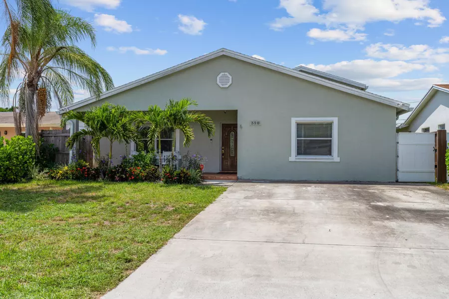 328 Hastings ST, Boca Raton, FL 33487