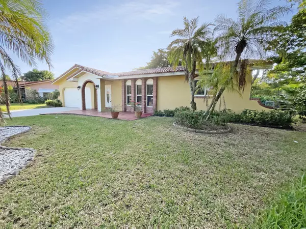 11360 NW 37th ST, Coral Springs, FL 33065