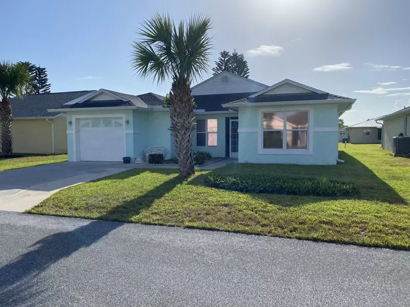 6660 Gaviota CT, Fort Pierce, FL 34951