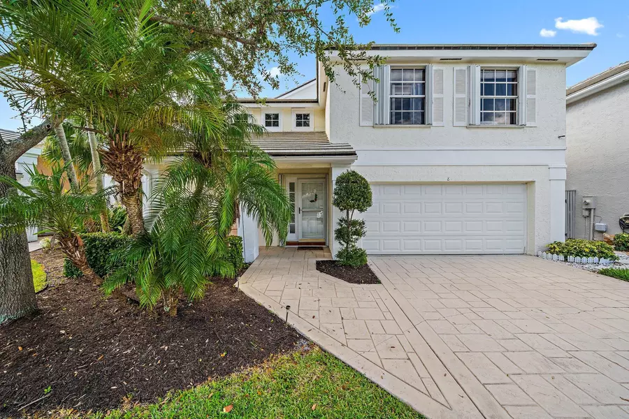 8 Governors CT, Palm Beach Gardens, FL 33418