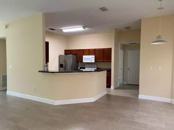 Port Saint Lucie, FL 34983,1517 SW Hibiscus ST