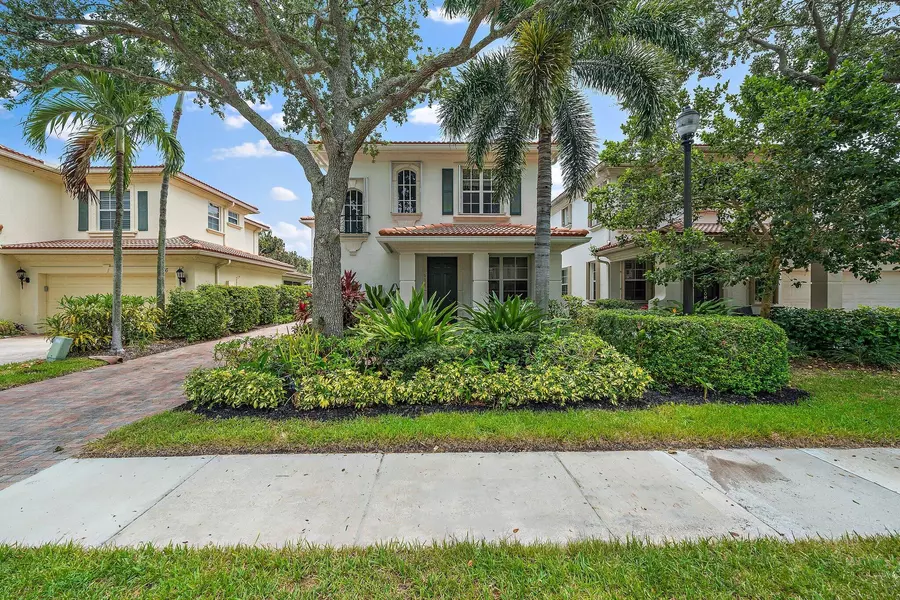 334 October ST, Palm Beach Gardens, FL 33410