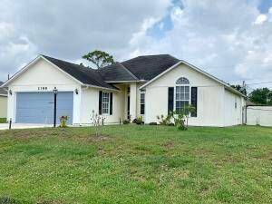 2388 SW Fern CIR, Port Saint Lucie, FL 34953