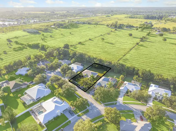 Vero Beach, FL 32968,5406 5th LN