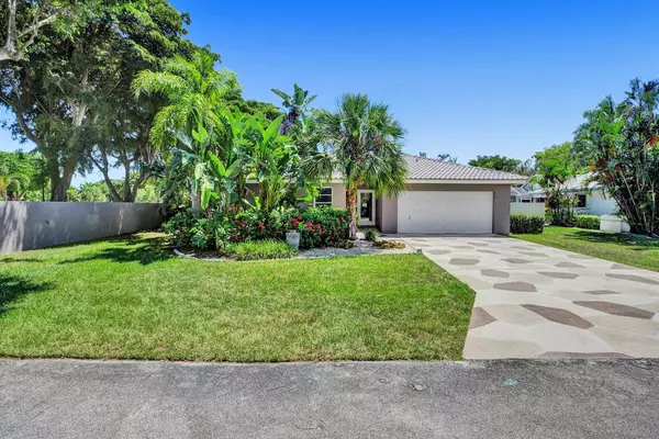 7080 NW 2nd TER, Boca Raton, FL 33487