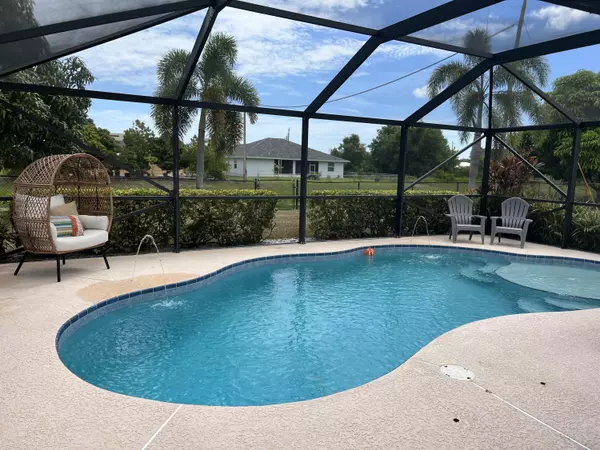 Port Saint Lucie, FL 34953,1749 SW Castinet LN