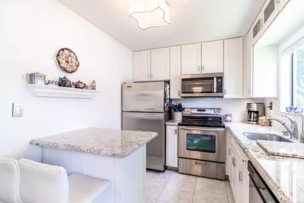 Delray Beach, FL 33484,15217 Lakes Of Delray BLVD 118