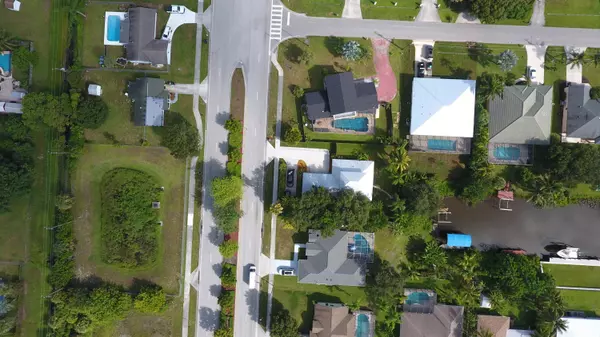 Port Saint Lucie, FL 34983,455 NE Airoso BLVD