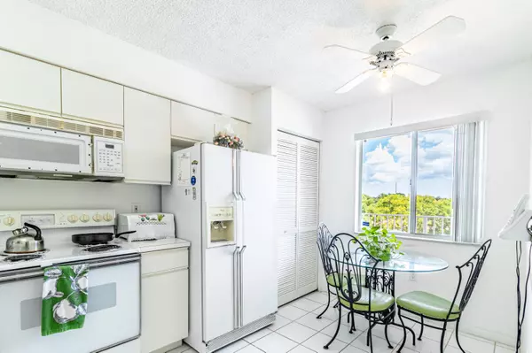 Delray Beach, FL 33484,14095 Royal Vista DR 409