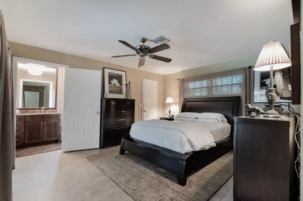 Boynton Beach, FL 33435,555 SW 24th AVE