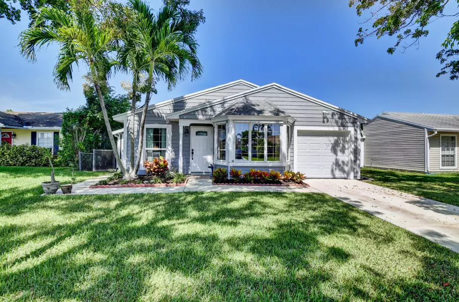 9061 Woodlark TER, Boynton Beach, FL 33472