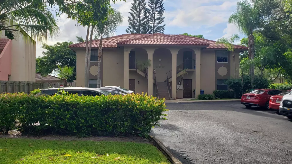 Coral Springs, FL 33065,3711 NW 115th WAY 1-4