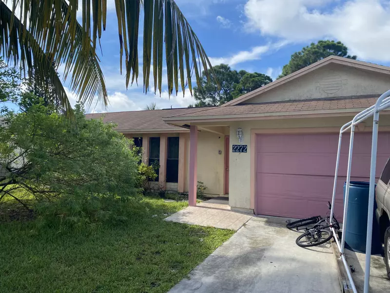 2272 SE Maslan AVE, Port Saint Lucie, FL 34952