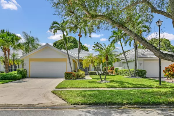 8589 Doverbrook DR, Palm Beach Gardens, FL 33410