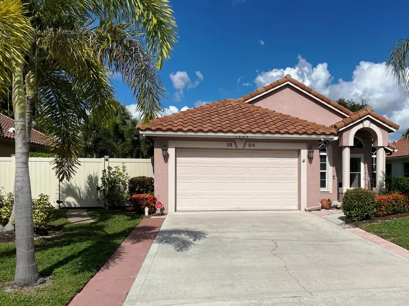 1604 Oak Berry CIR, Wellington, FL 33414