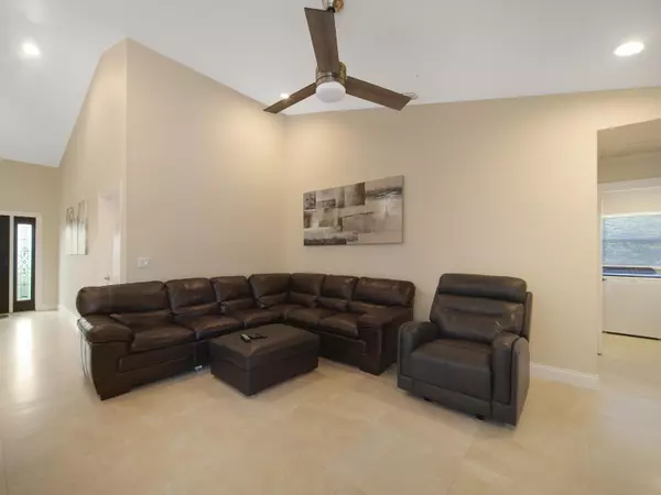 Boca Raton, FL 33498,10170 Canoe Brook CIR