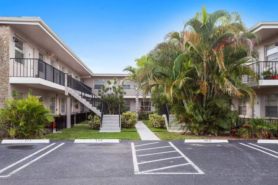 1230 Old Boynton RD 215, Boynton Beach, FL 33426