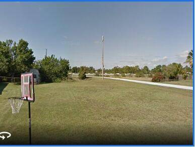 4675 NW NW Bogi CT, Port Saint Lucie, FL 34983