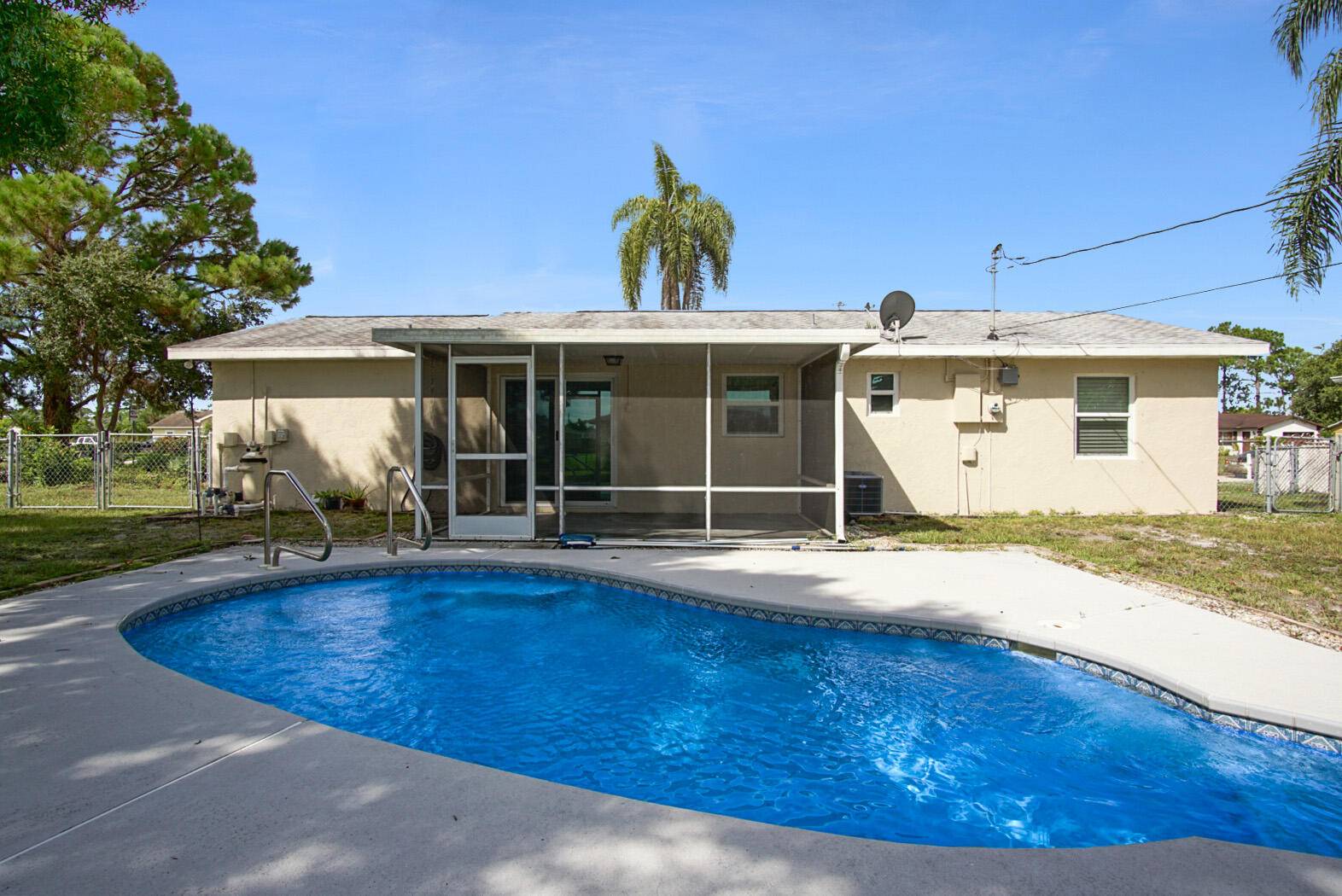Port Saint Lucie, FL 34984,1861 SE Airoso BLVD