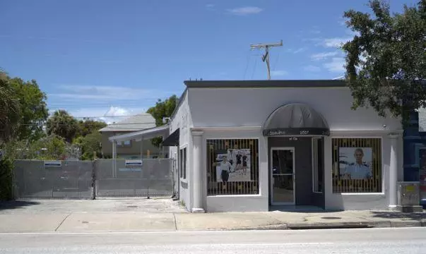 West Palm Beach, FL 33401,1007 N Dixie HWY