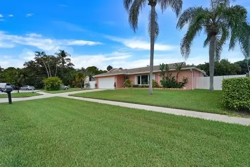 Jupiter, FL 33458,613 Oak TER