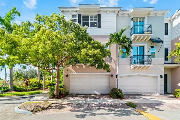 632 NW 38th CIR, Boca Raton, FL 33431