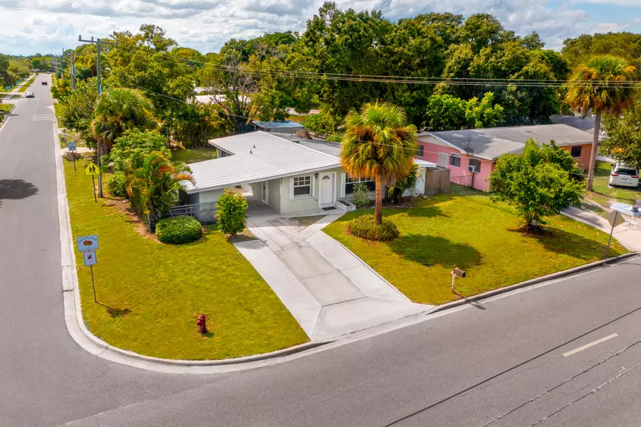 1219 S 10th ST, Fort Pierce, FL 34950