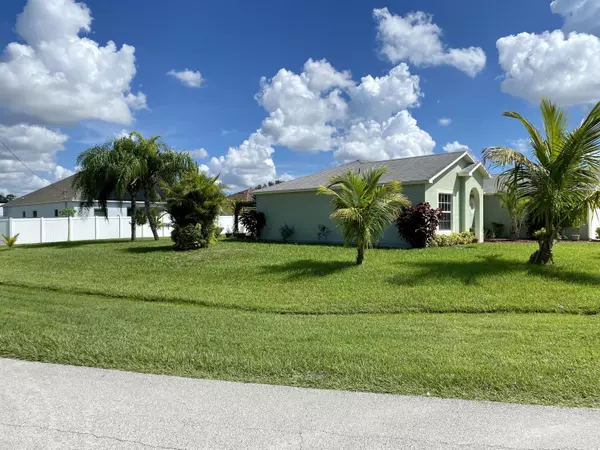 Port Saint Lucie, FL 34986,5789 NW Belwood CIR