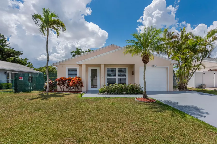 8432 Summer Field PL, Boca Raton, FL 33433