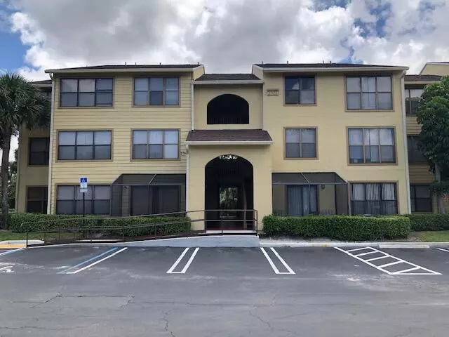 2303 N Congress AVE 32, Boynton Beach, FL 33426