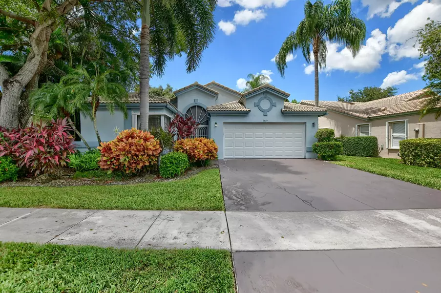 9679 Harbour Lake CIR, Boynton Beach, FL 33437