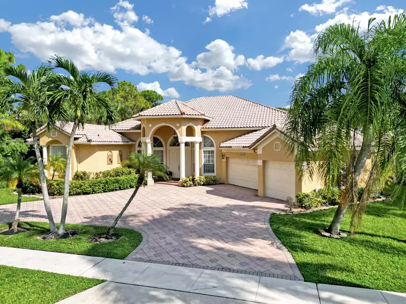 11637 Kensington CT, Boca Raton, FL 33428