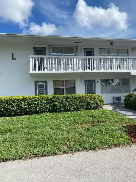 377 Durham L 377, Deerfield Beach, FL 33442