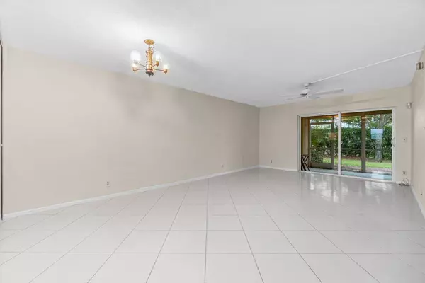 Delray Beach, FL 33445,2825 Casita WAY 103