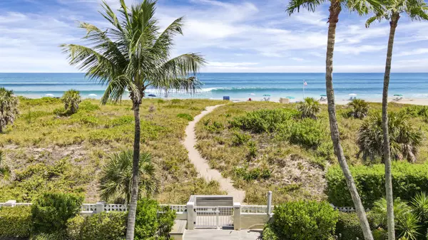 Palm Beach Shores, FL 33404,125 S Ocean AVE 207