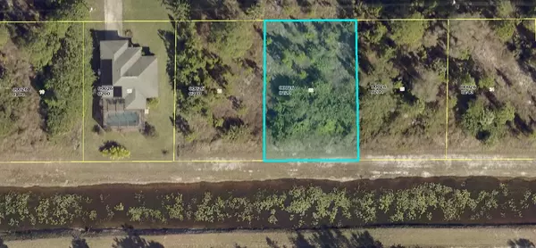Lehigh Acres, FL 33974,956 Candlelight DR