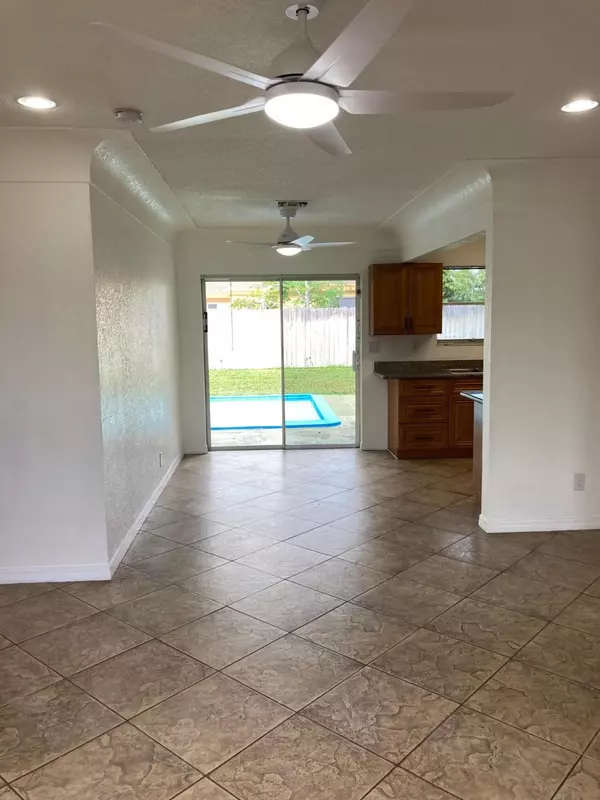 Deerfield Beach, FL 33441,1411 SW 5th TER