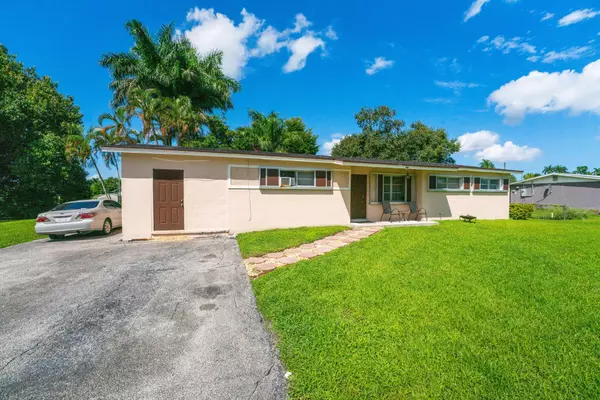 South Bay, FL 33493,340 SE 2nd AVE